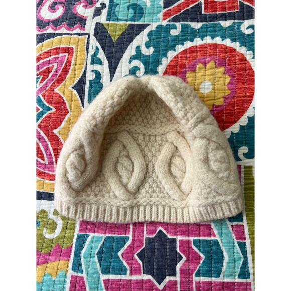 Aran Crafts Made in Ireland 100% Merino Wool Child’s Ivory Knit Beanie One Size - Picture 2 of 7